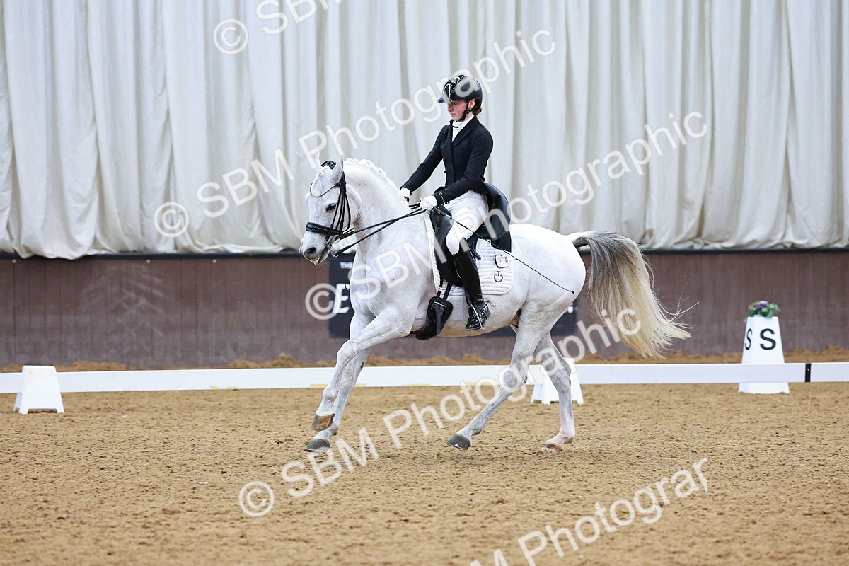 SBM_004409 - Class 17-19- FEI PSG-FEI INT