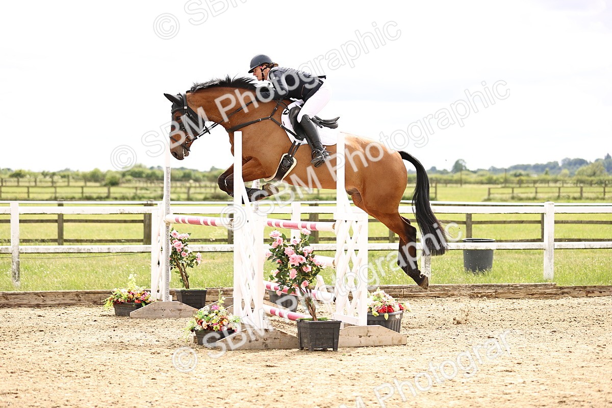SBM_008048 - Class 21 - Senior Foxhunter - 1.20m