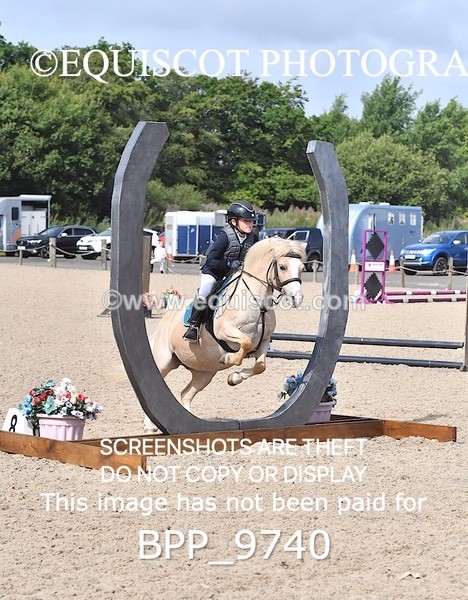 BPP_9740 - CLASS 2 Derby Show Jumping 30CM