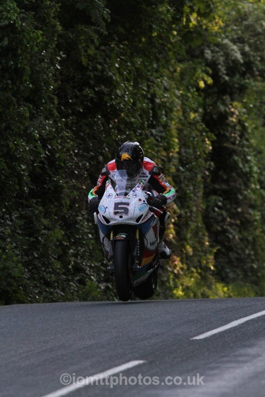 Bruce Anstey Honda / Valvoline Racing by Padgetts Motoc - Friday Practice - Solos