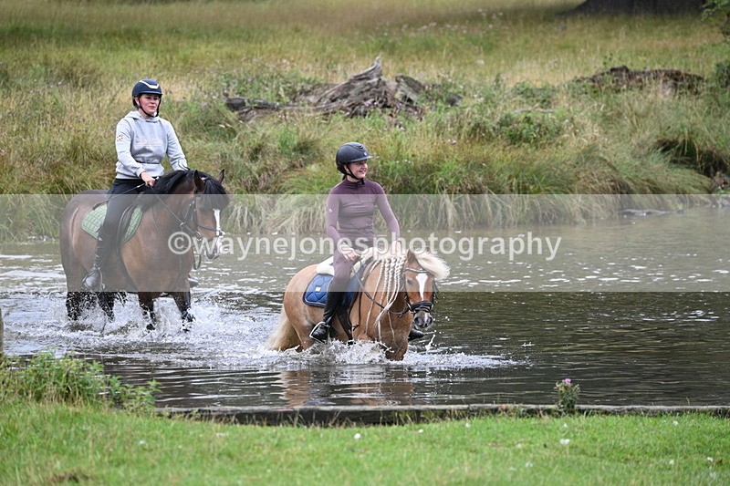 WJ7_6404 - Time at Water 09:30 to 10:00