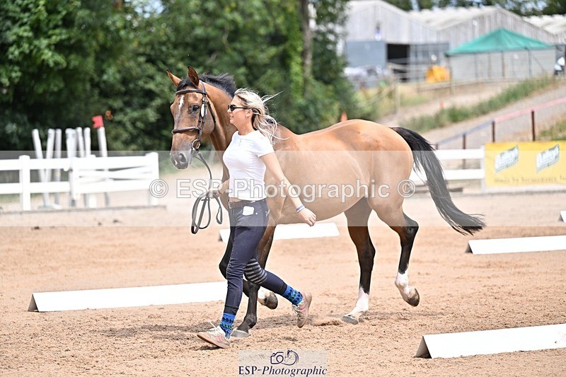 250716-132227-00467 - Trot Up 12.30 to 1.30