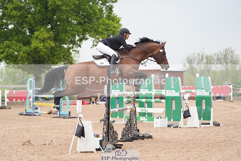 260508-090245-04494 - Cls 12 Snr Foxhunter