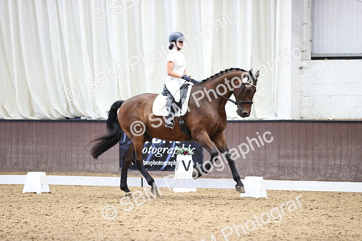 SBM_000896 - Novice 4 Warm Up