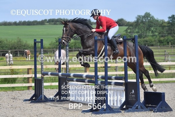 BPP_5664 - CLASS 3 Senior BritiNovice/ 90cm Open