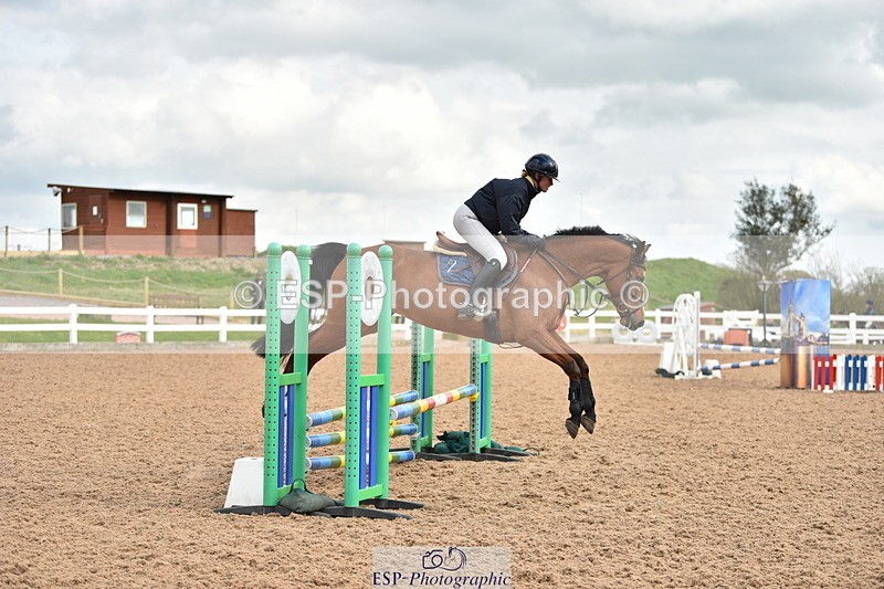 240423A-165744-00342 - 70cm