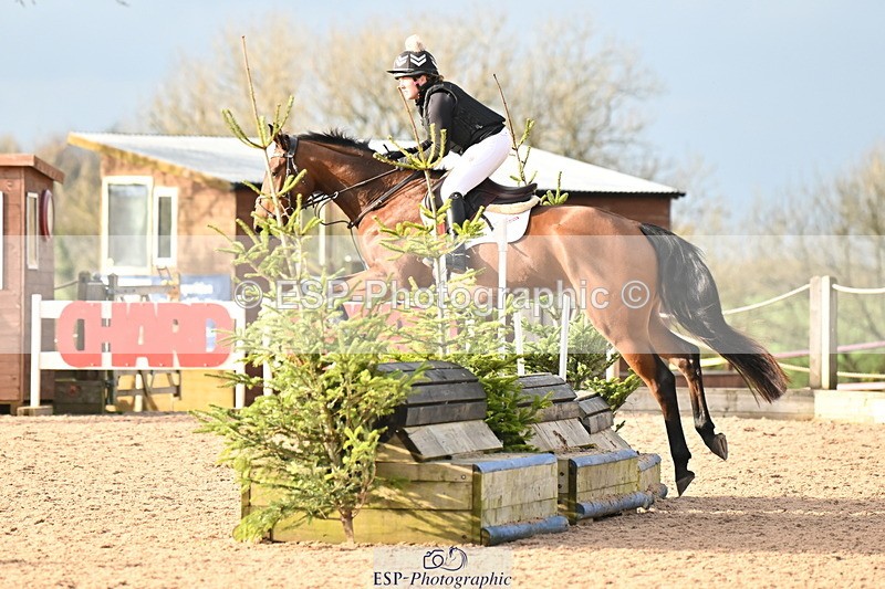 241110A-141151-01229 - 90cm 14.00 to End