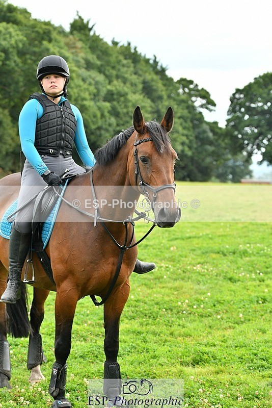 230817-153926-01561 - Theo's 2nd Group - XC