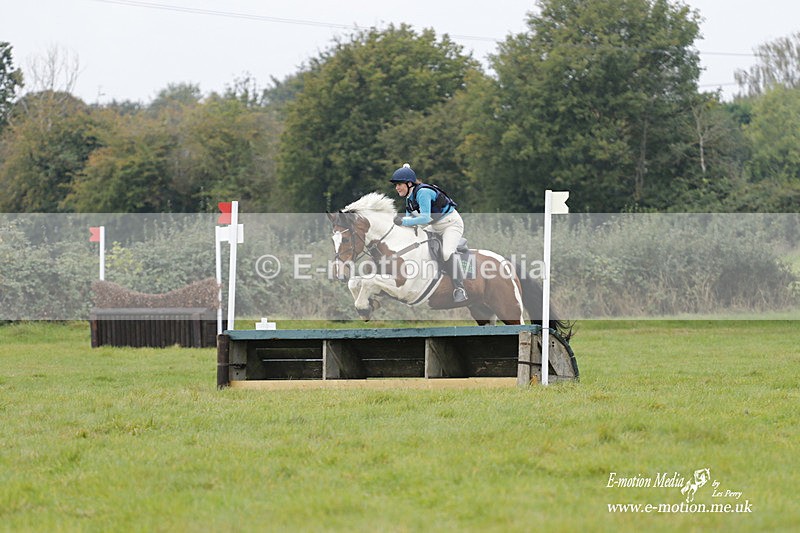  WWHT 171021 1943 - Novice Pairs (0.80m)  17/10/21