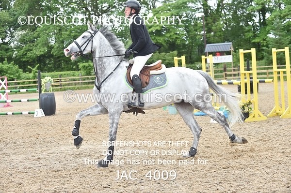 JAC_4009 - CLASS 4 - SAT -Senior Newcomers/ 1.10m Open