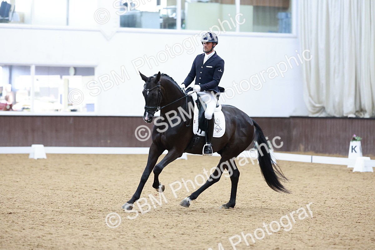 SBM_003734 - Class 1 - Prelim 6 - 10.40-11.50