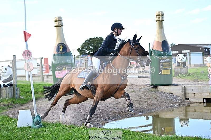 240913A-171618-05619 - Cls 19 Snr 1m Open Speed Derby