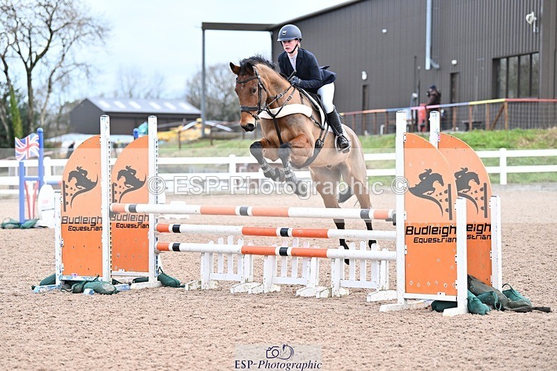 250112-092955-00698 - Cls 15 British Novice and 90cm Open