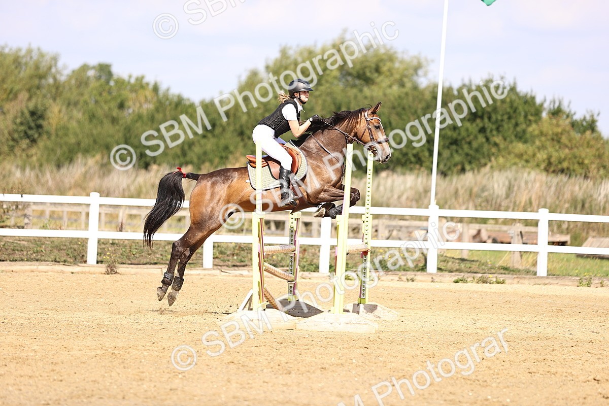 SBM_005943 - Class 9 - Senior British Novice - 90cm