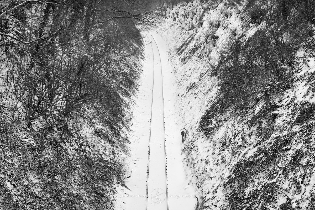 White lines - WINTER
