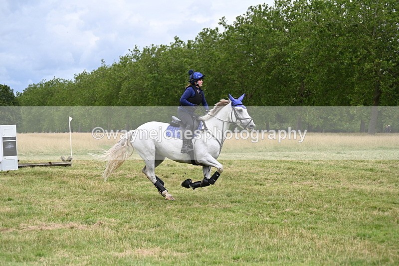 WJ6_4627 - Time at Jump 13:04 to 13:34