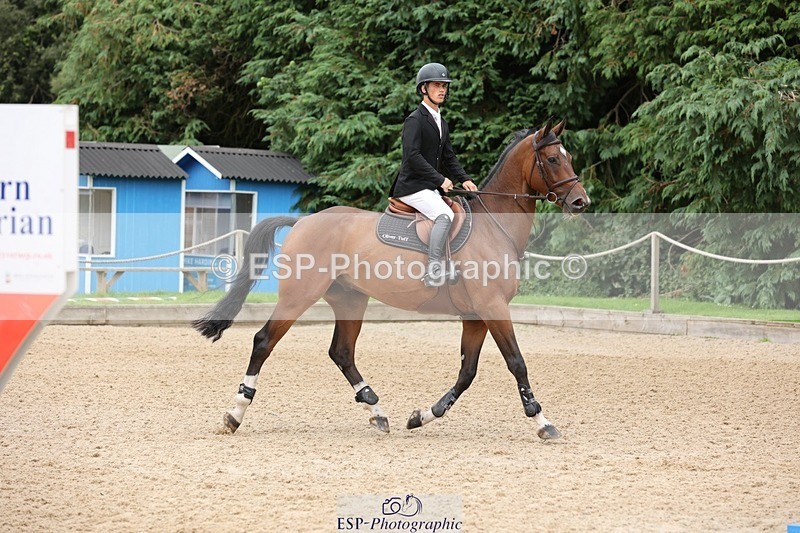 240817-134142-01493 - 05A Snr Newc