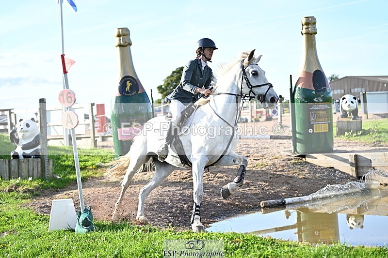 240913A-174406-05710 - Cls 19 Snr 1m Open Speed Derby