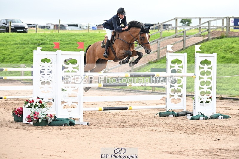 240721A-083735-16594 - Cls 20, 1 Star Gold Tour 1.35m