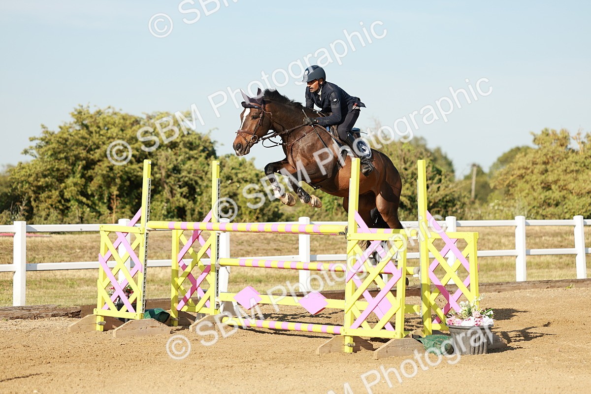 SBM_008795 - Class 6 - National 1.30m 1.40m Open Handicap