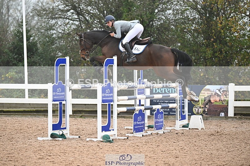 241102A-122641-04553 - SAT Cls 15 Foxhunter and 1.20m Open