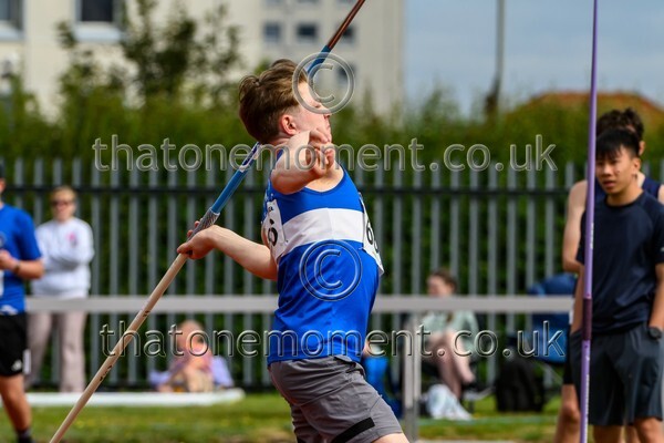 Age25SAT-925848 - Field Male