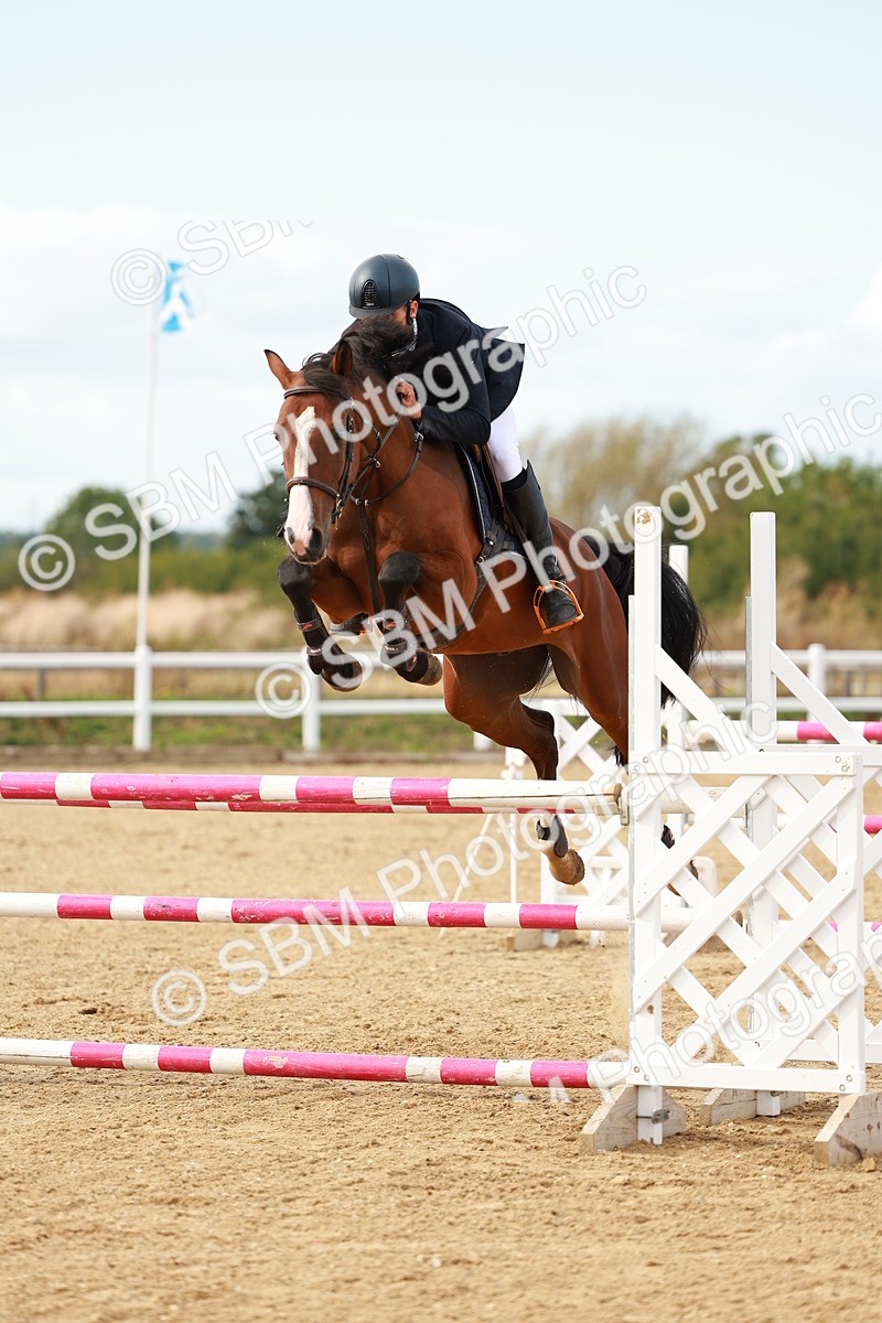 SBM_001792 - Class 4 - Senior Newcomers - 1.10m