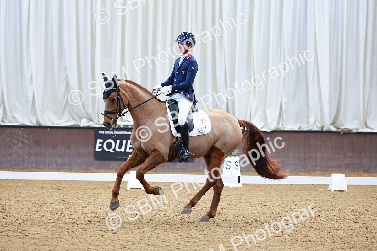 SBM_001332 - Class 18-15-16-22 - Elementary 5 Novice 5-Novice 6