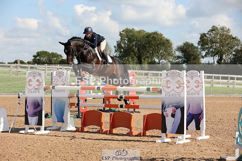 230915A-142431-02547 - Cls 5 National 1.40m