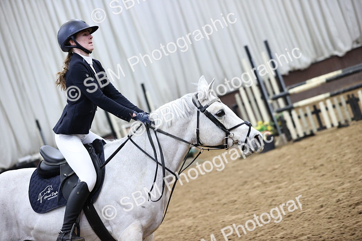 SBM_010327 - Class 12 - Blue Chip Pony Newcomers 1m Open both to Inc The Pony Restricted Rider Qualifier