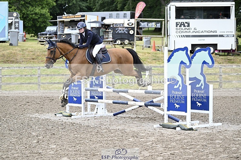 240710-100530-22007 - Cls 106 British Novice and 90cm Open