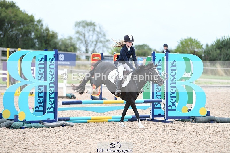 250807-125343-00907 - 60cm Round 2