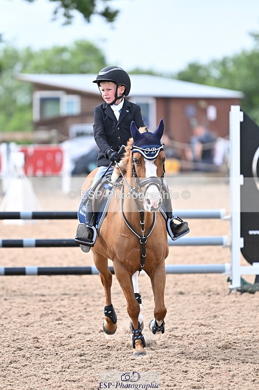 240628A-162948-01487 - Cls 5 Stepping Stones 128cm + 138cm