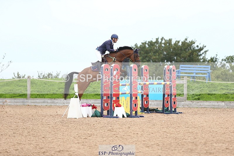 230812A-121157-08744 - Cls 32 Foxhunter