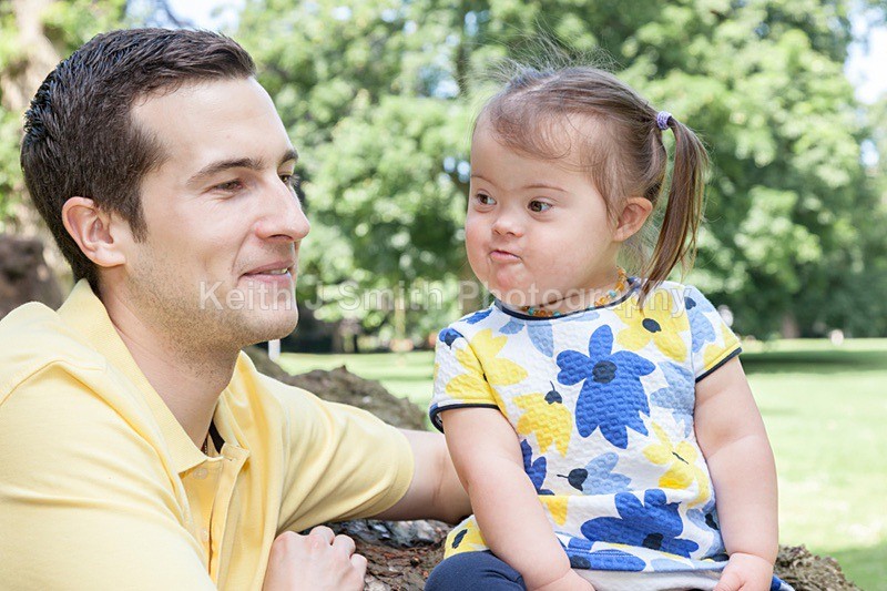 6SKJ0055 - Kelly and Family.