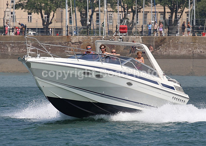 130721 ONE AWAY SUNSEEKER PORTOFINO WT7A0465 - Motorboats - Open