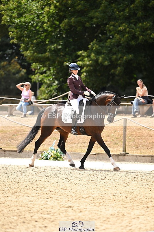 250808A-154546-01576 - 134-Lucy.AmyPretty.Karla