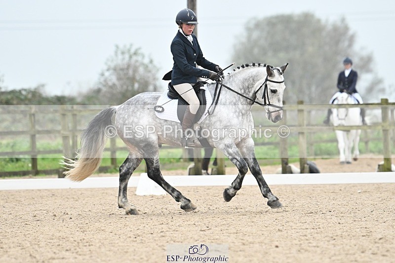 241103-135647-01821 - Novice 1 - 13.10 to 14.34