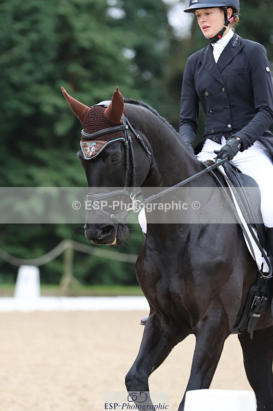 241024-153703-04871 - 234-Elizabeth.Barratt-FERNHILL.KANKAN