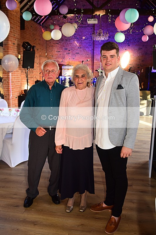 Lor-104 - Lorraine's 50th