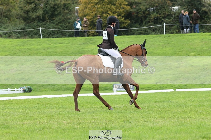 251023A-134621-04810 - F-425-Beth.Jones