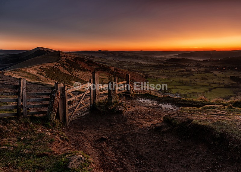 The Great Ridge - The Peak District