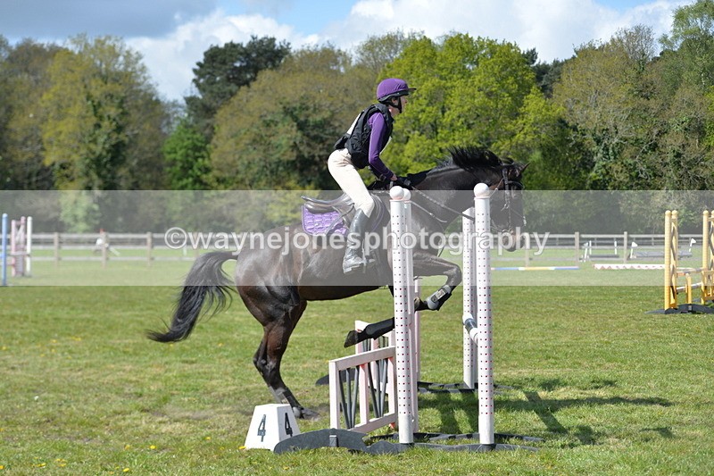 NGP_8034 - Rider numbers 151,152, 21, 153 to 156