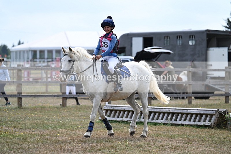 WJ7_1093 - XC Time 11:23 to 11:40