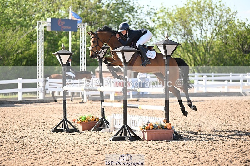 250510-172011-12322 - Cls 25 Snr Newcomers