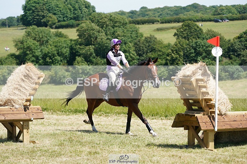 240629X-141550-3503 - 204-Becca_Robinson-VINNIE_SPARKLES