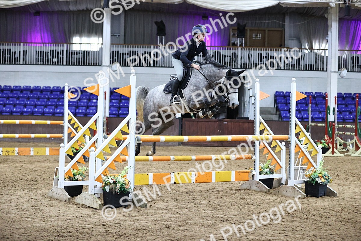 SBM_001876 - Class 4 - Senior Newcomers - 1.10m Open