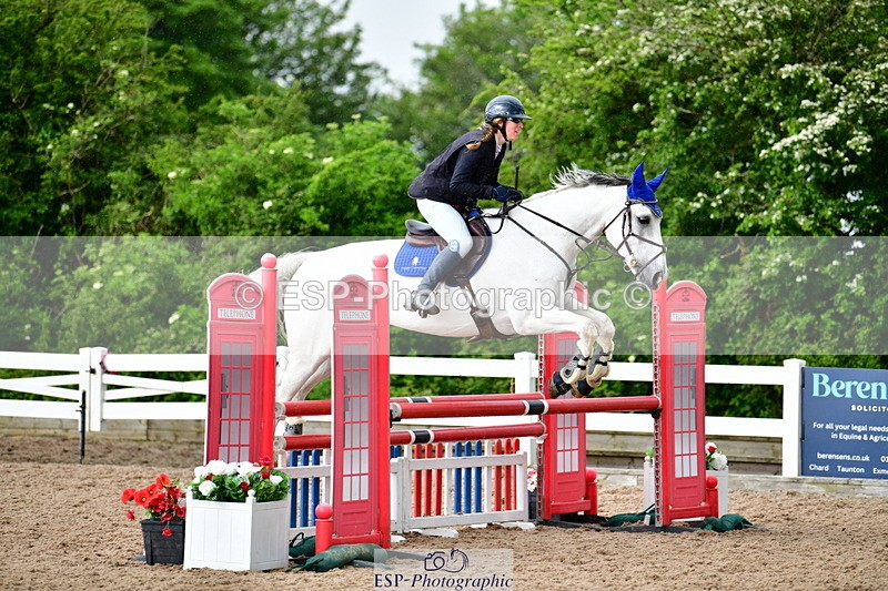 240526A-125857-08149 - Cls 33 95cm National Am Qualifier