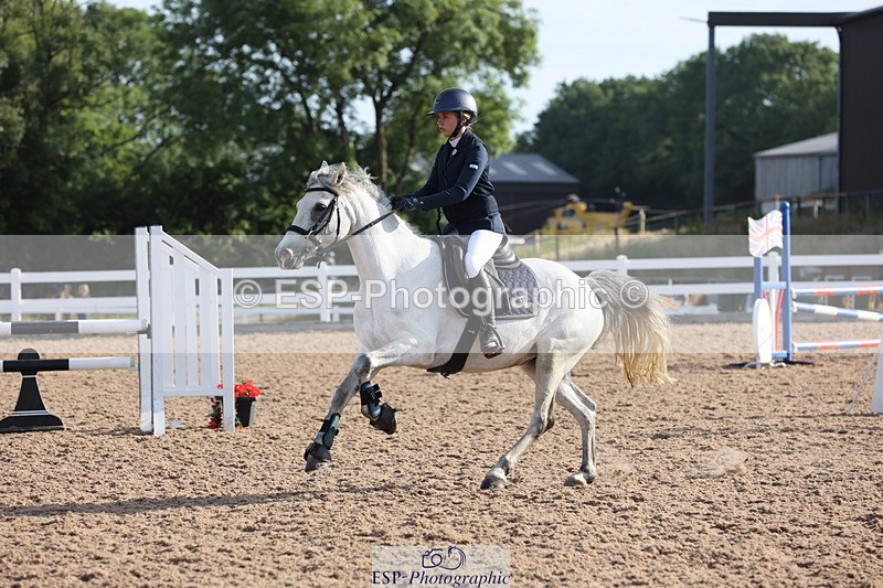 240629A-074937-02259 - Cls 16 British Novice and 80cm Open