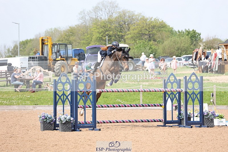 240511A-153946-14758 - Cls 36 National 1.30m Open